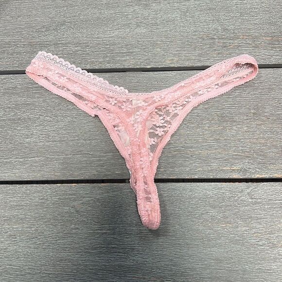 Free People High Cut Daisy Lace Thong Undies Pink Lotus S - Picture 2 of 7
